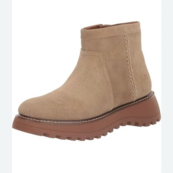 Lucky Brand Tan Ankle Booties with Side Zipper - Picture 1 of 12